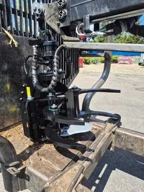 Głowica chwytak biomasowy JAK 250K forwarder, harwester, żuraw leśny