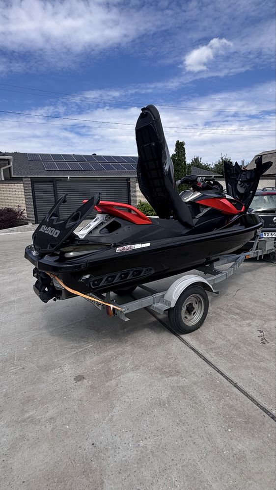 Гидроцикл BRP RXT-X 260 RS с пневмо