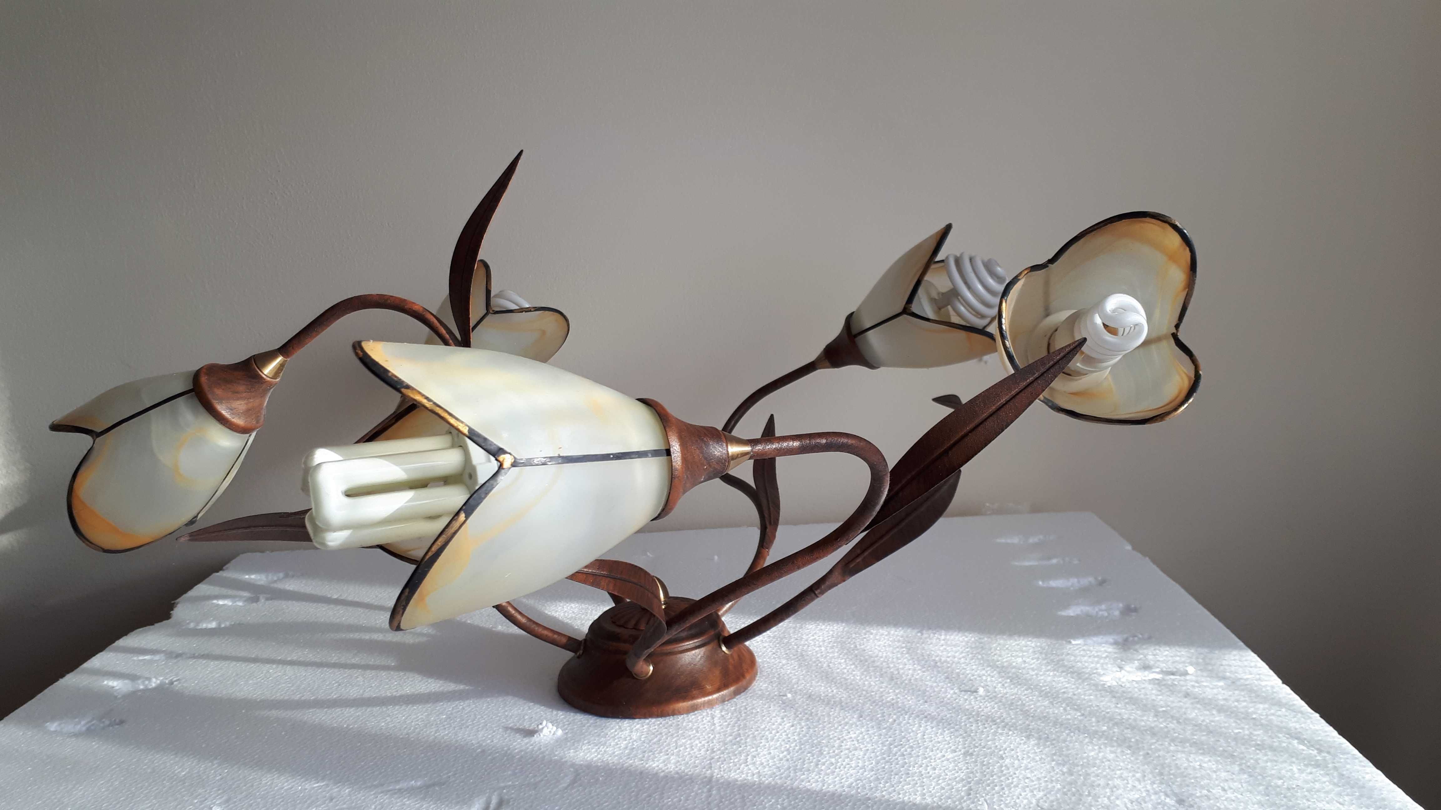 lampa sufitowa, 2 lampy ścienne z kablem, lampa stołowa + żarówki