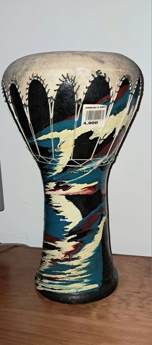 Tambor artesanal decorativo