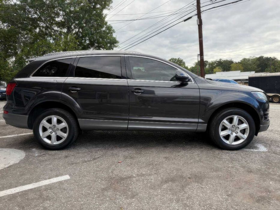 Audi Q7      2014