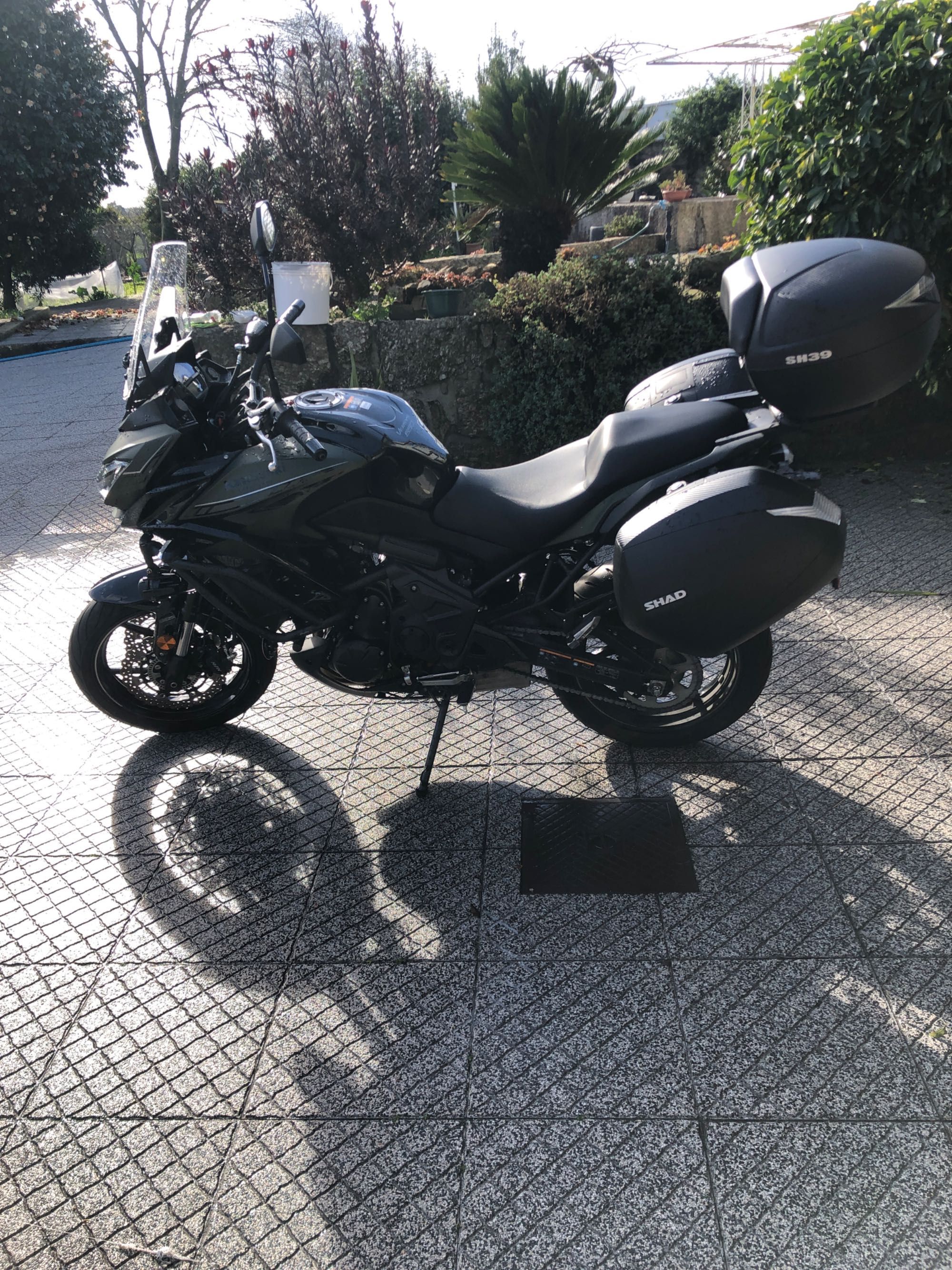 Mota Kawasaki Versys 1994Km