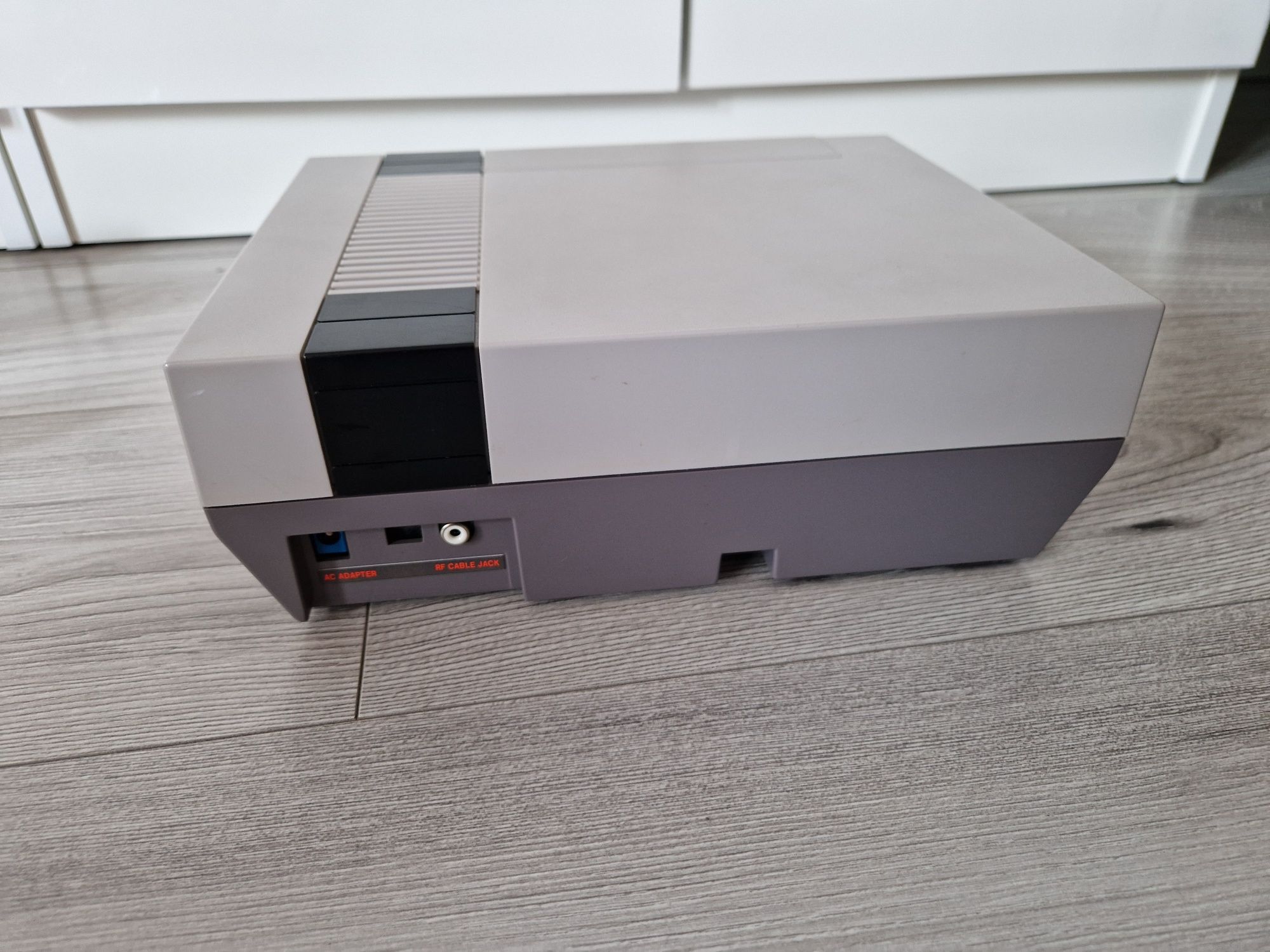 Nintendo Entertainment System NES Action Set Zapper PAL