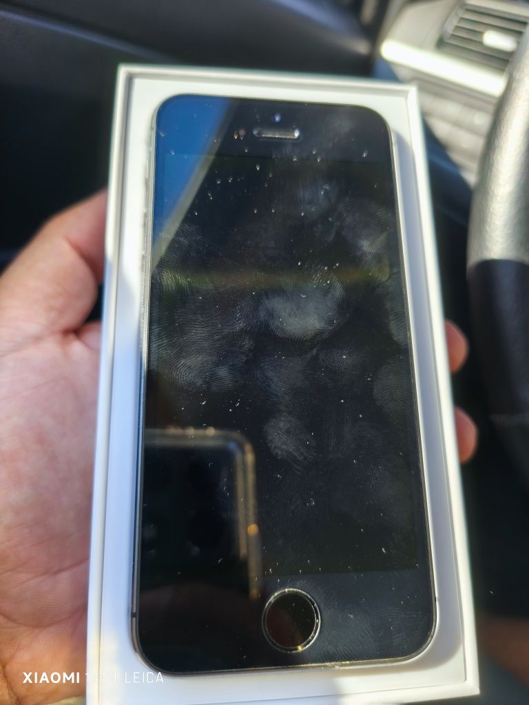 iPhone 5s com 16gb