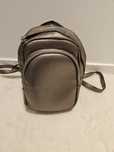 Mochila Parfois pequena