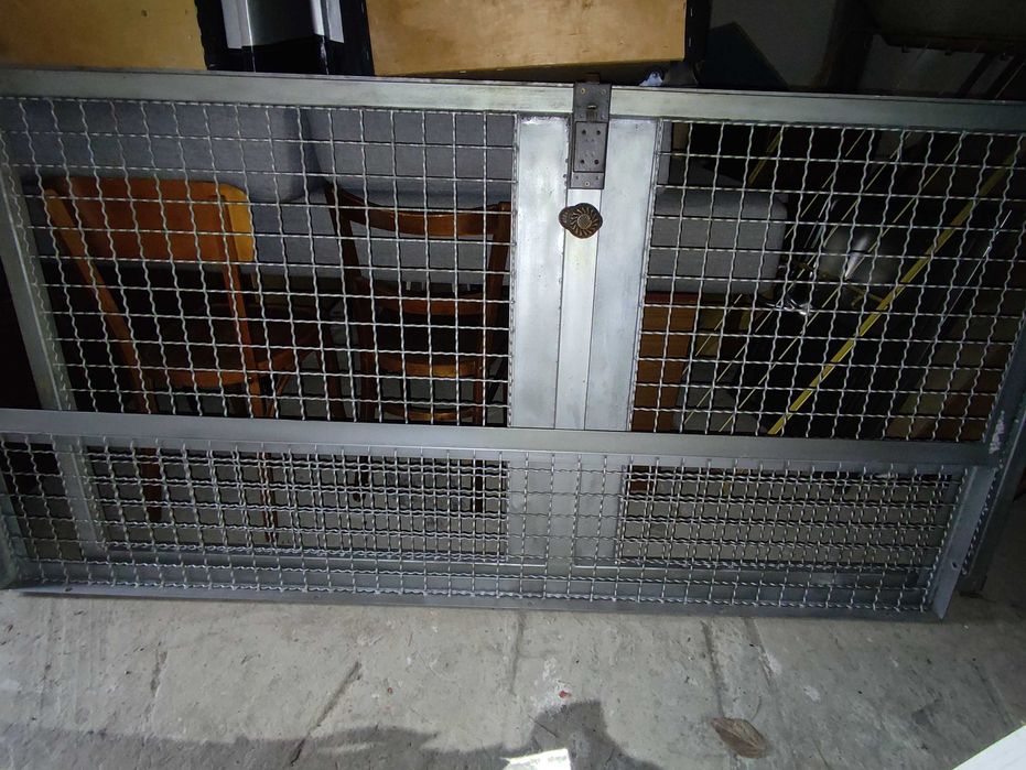 Решетка Тамбур в 9ти эт дом из металла