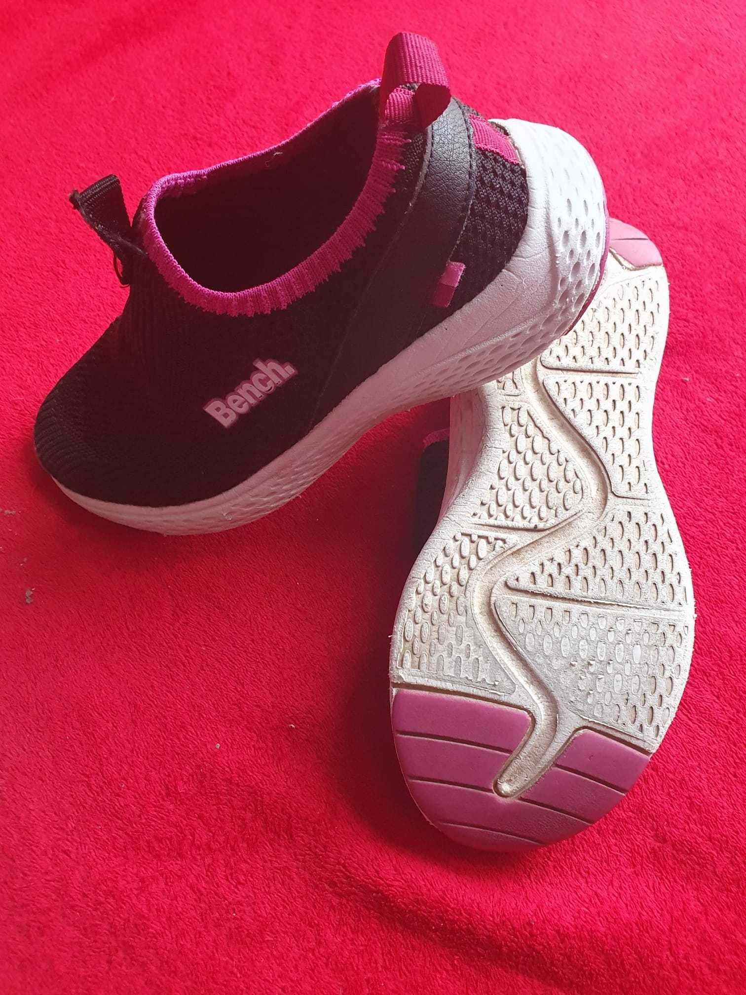 Buty sportowe rozmiar 34