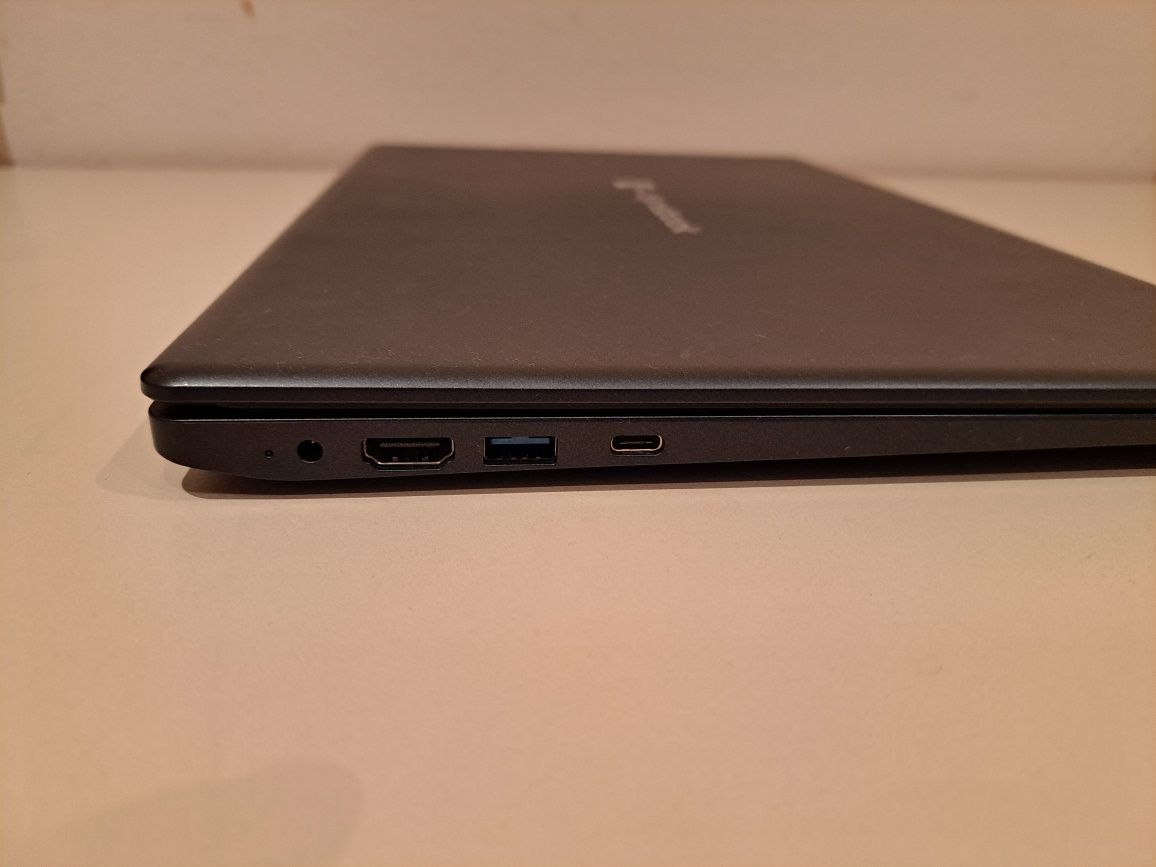 Toshiba dynabook 15 i5 8gen