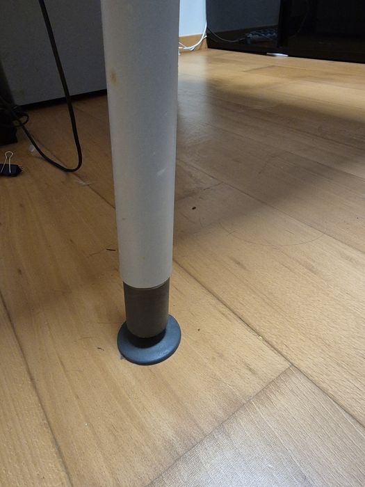 Secretária em metal e faia