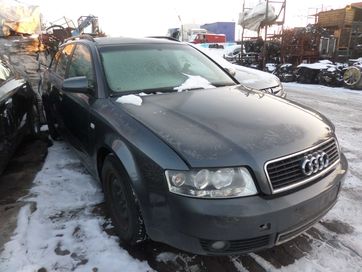 Audi A4 / 2004r / 1.6 na części