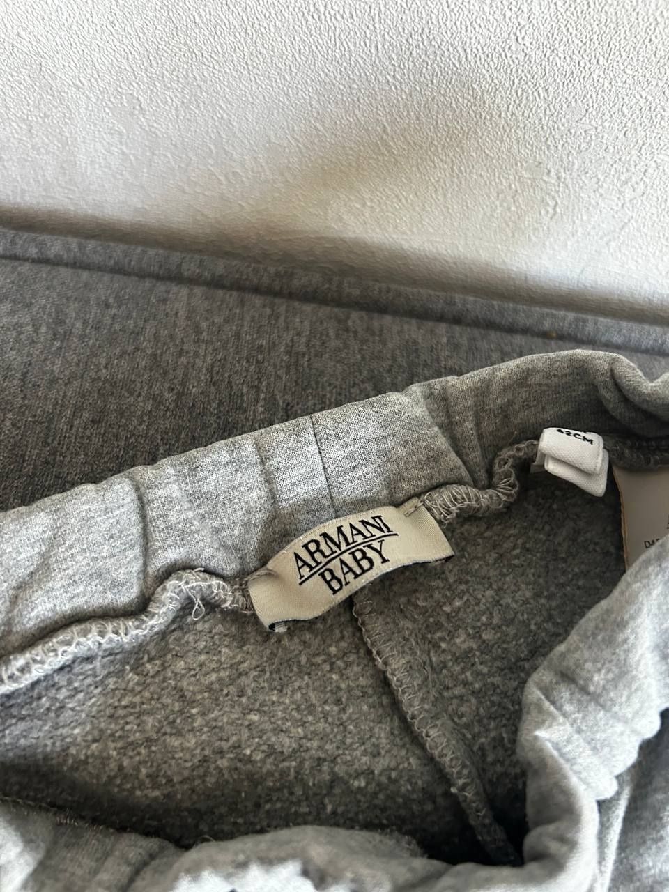 Дитячі штани Armani Baby