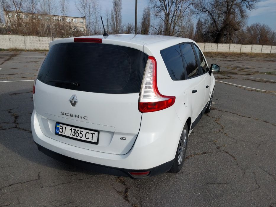 Рено Гранд Сценік 2010р