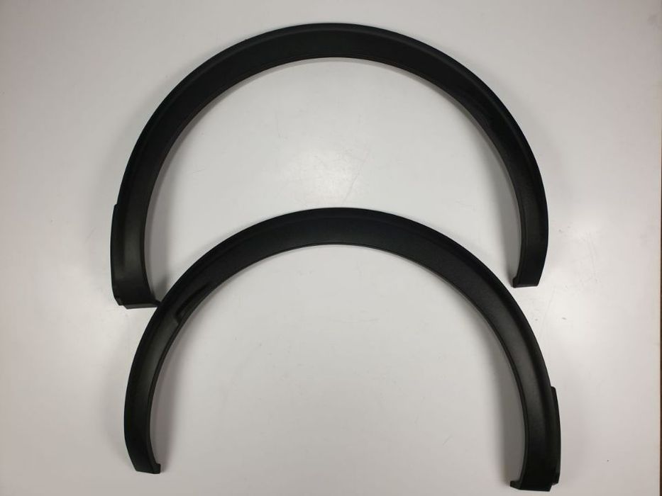 PEUGEOT 3008 2.0 BHDI od 2017 r . Listwa Błotnika Tył Prawy i Lewy