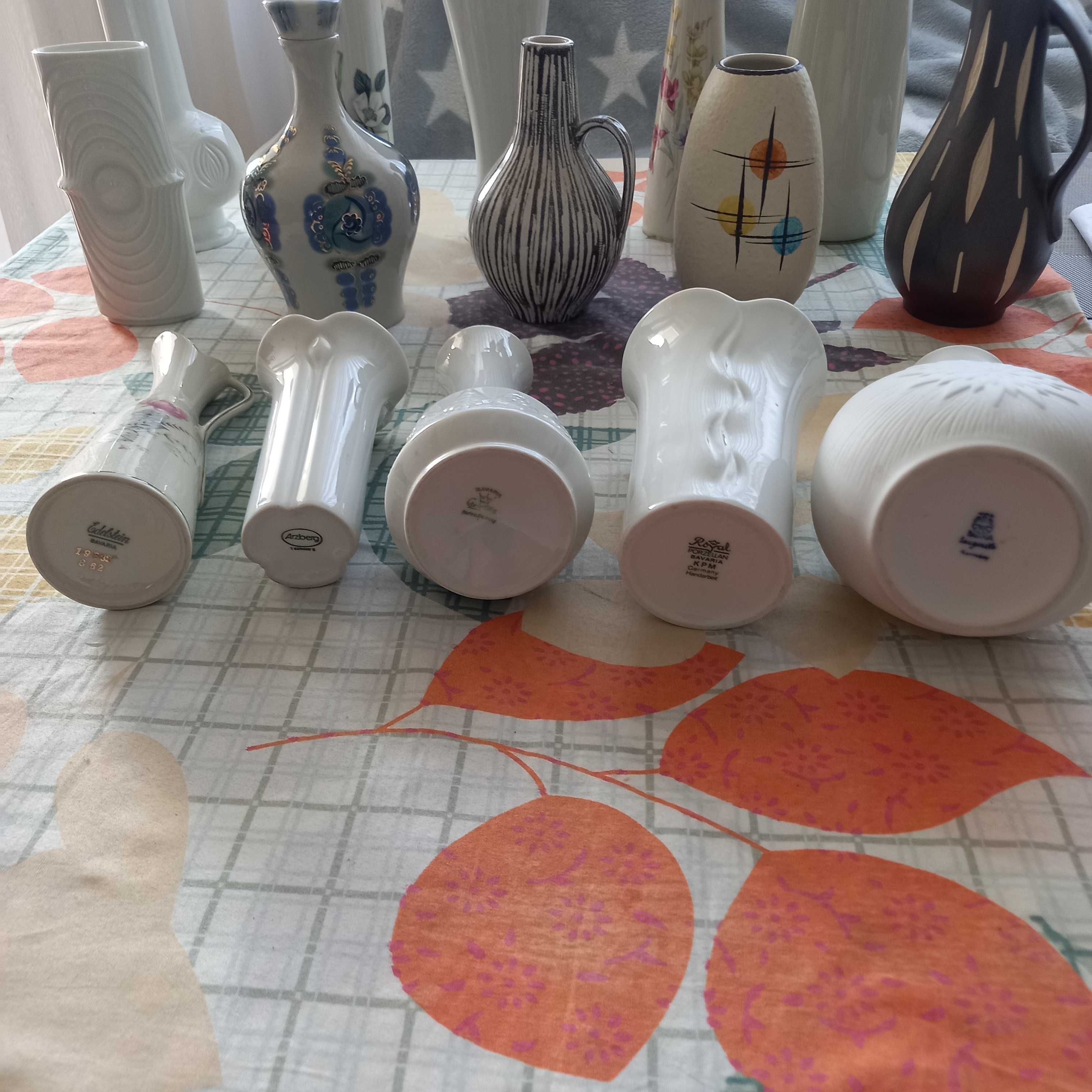 Wazony,wazoniki stare z porcelany. 20zł. sztuka.