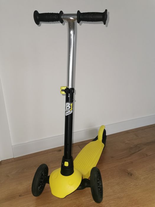 Hulajnoga trójkołowa Oxelo B1