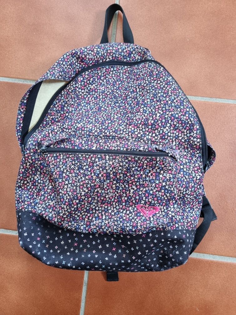 Mochila marca roxy