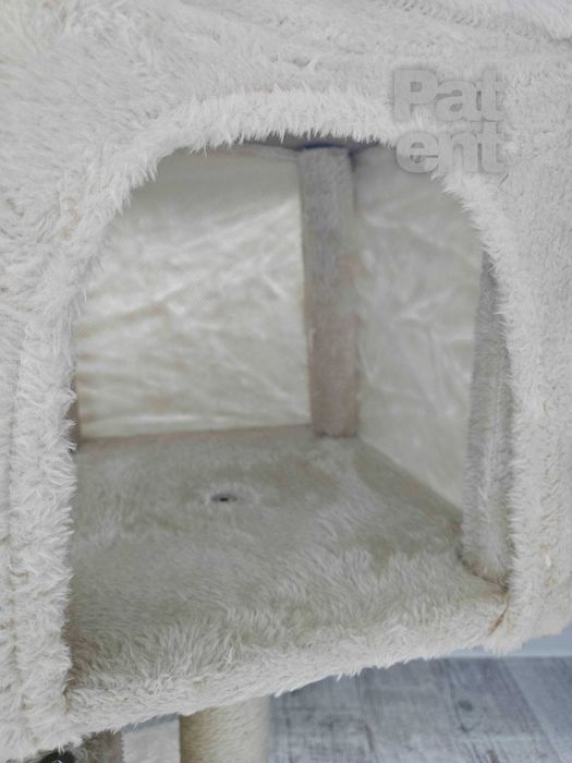 Drapak dla kota kompaktowy 67 cm beżowy domek słupek legowisko