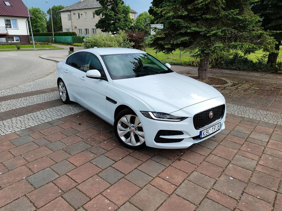 Jaguar XE p300 4x4 krajowy salon Polska Lift