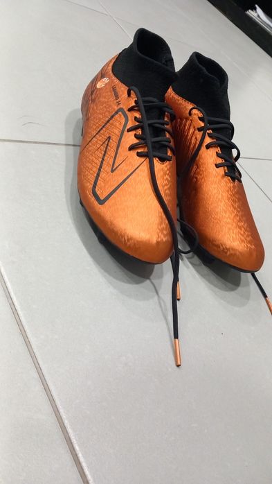 Chuteiras New Balance Novas