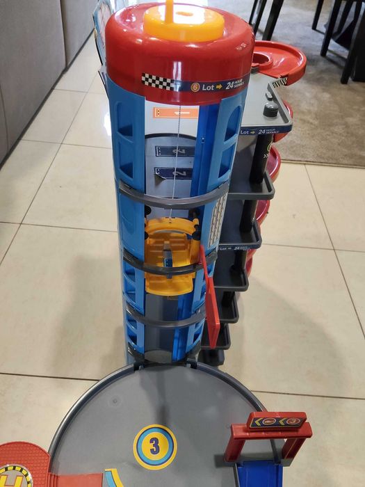 Vendo Mega Garagem Zoko