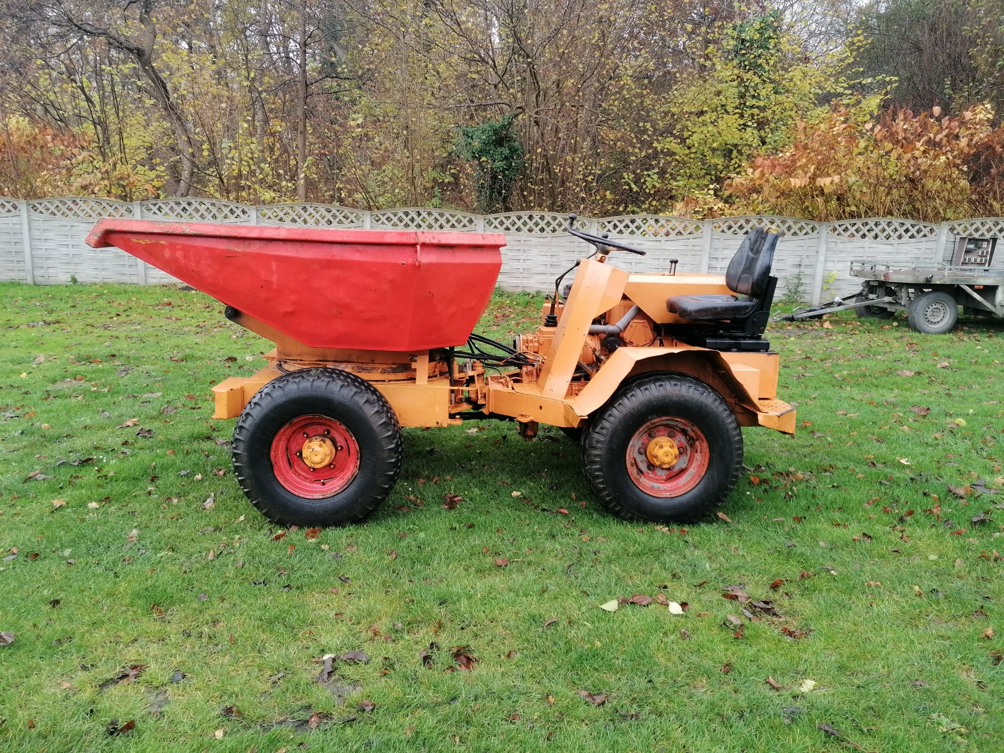 WOZIDŁO 4x4 , WOZIDEŁKO , DUMPER OBROTOWE , nie ausa, thwaites, neuson