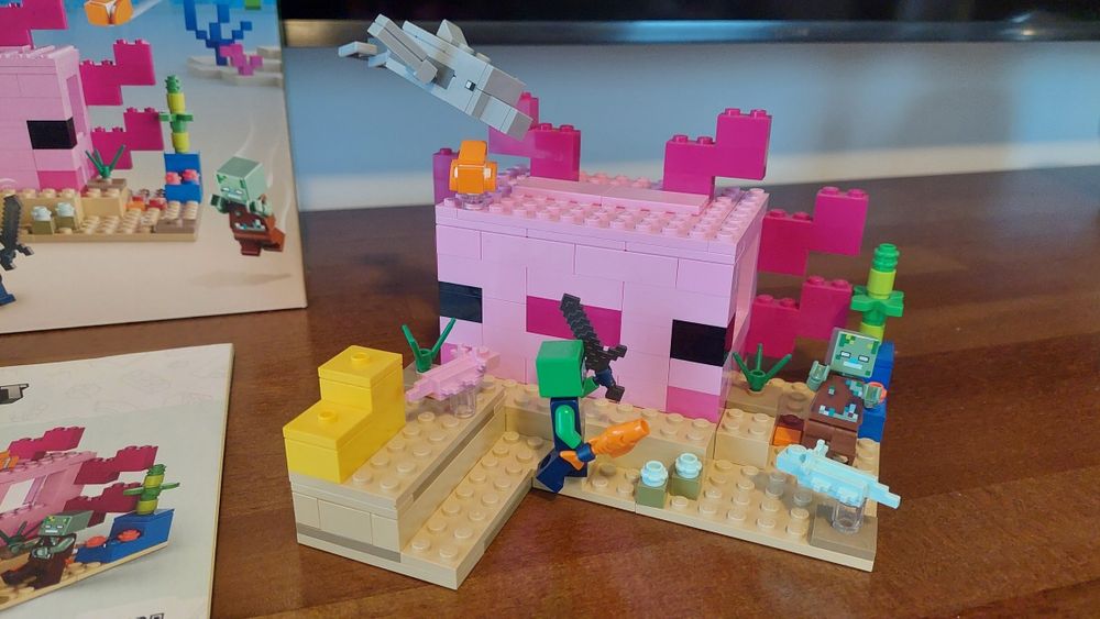 Lego Minecraft 21247 Dom aksolotla. Jak nowe.  Polecam!