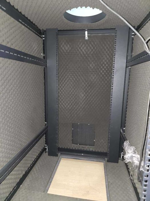 Bastidor OLIRACK19 – Armário Industrial Insonorizado