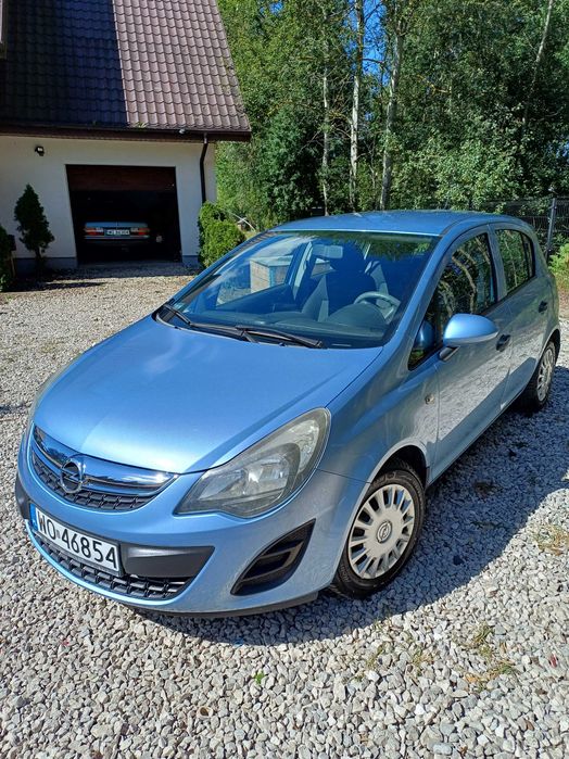 Opel corsa 1.2 salon Pl