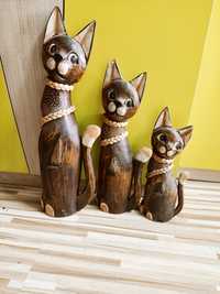 Sprzedam figurki drewnianych kotków