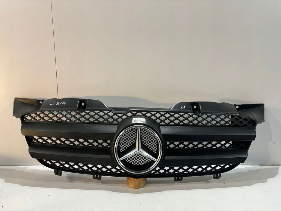Mercedes Sprinter W906 grill - 16481