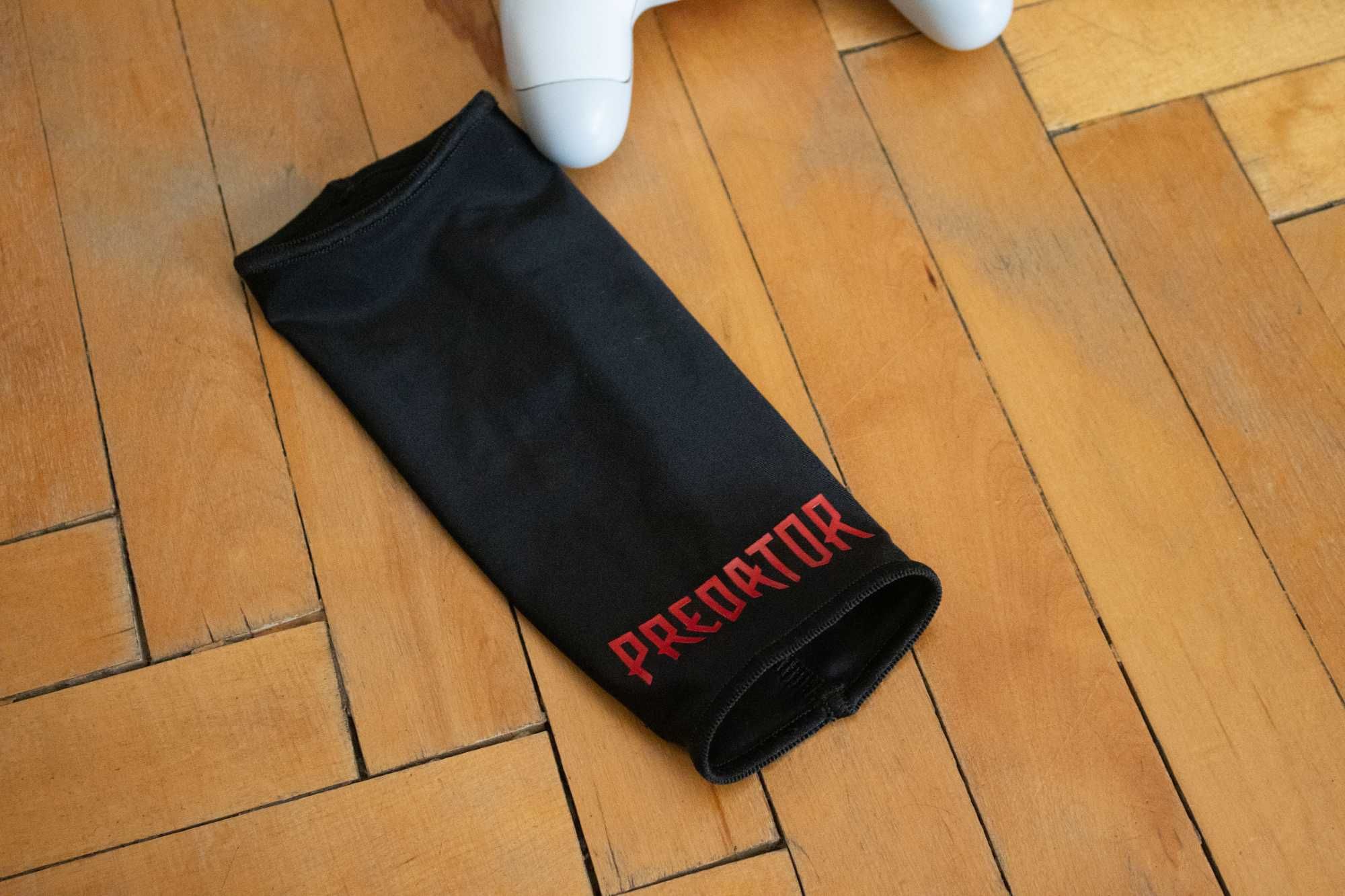 Фіксатор ліктя Adidas PREDATOR Elbow Support (one size)