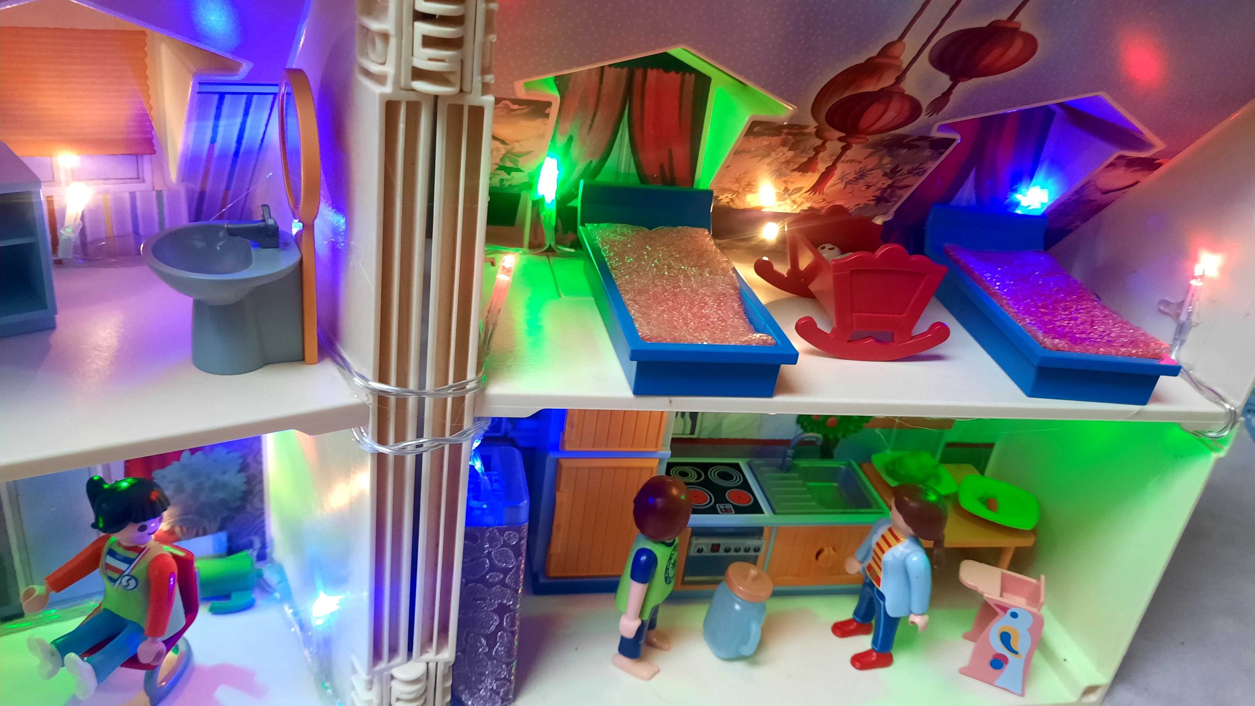 Playmobil domek dla lalek podswietlany