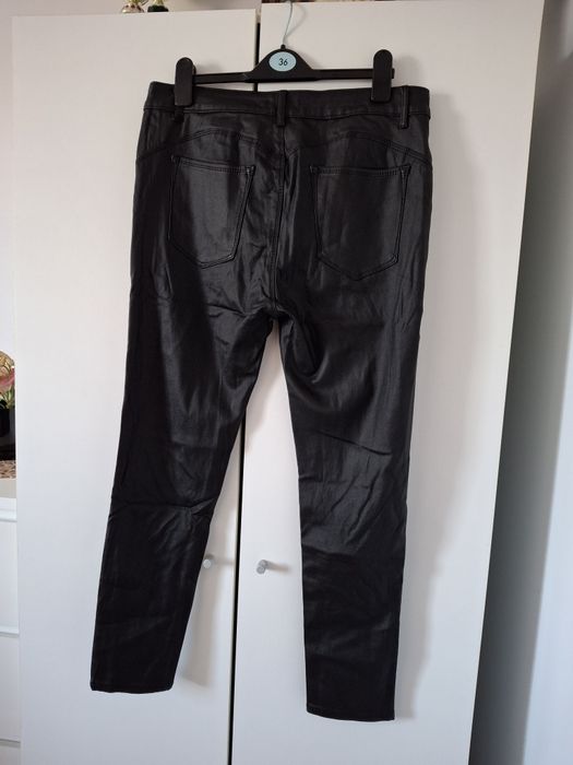 Spodnie woskowane damskie