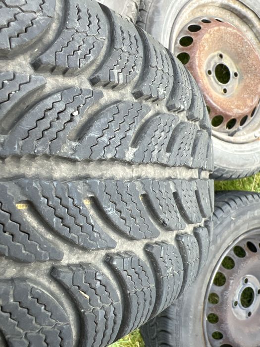 Koła opony zimowe z felgami Kormoran i debica 185/65 R15 renault clio