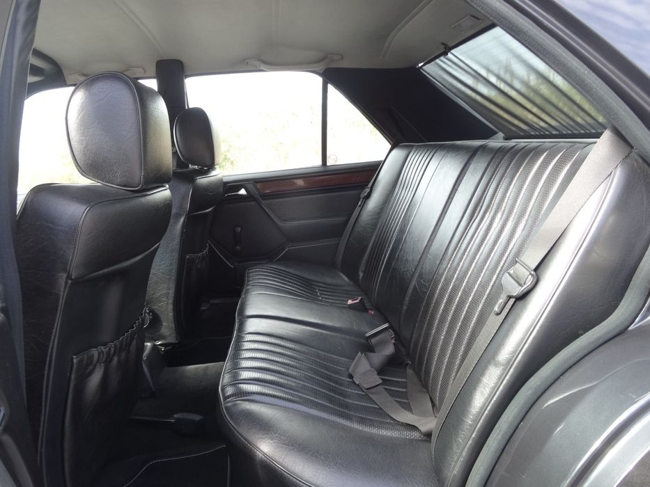 Mercedes 200D W124 1 Dono 199000 kms aceita retomaReais Impecável