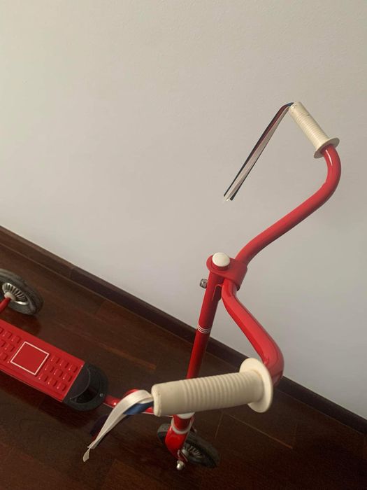 Trotinete Antiga Restaurada