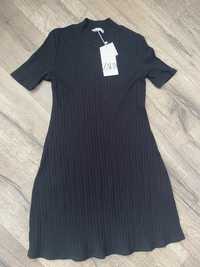 Чорна сукня Zara