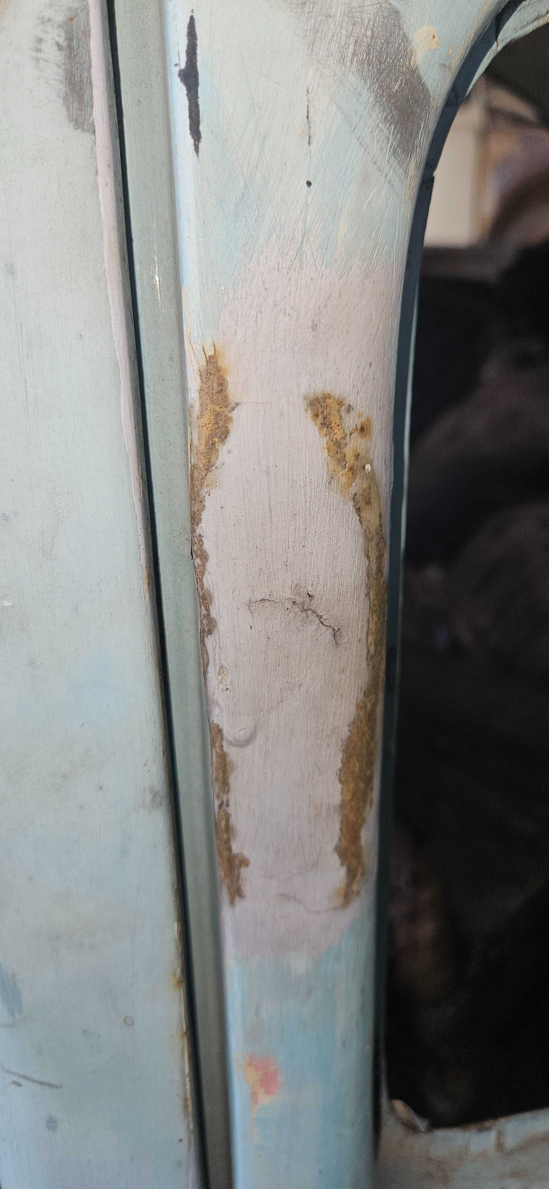 2 VW Carocha Oval sem doc