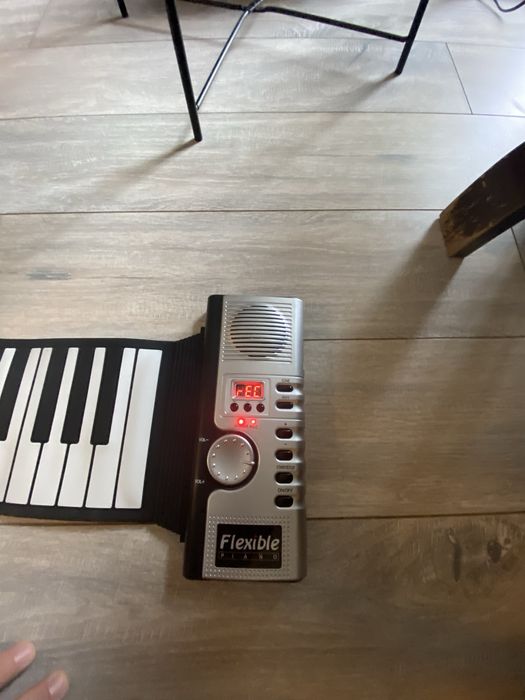 Pianino gumowe zwijane