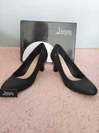 Buty damskie na obcasie 7cm.Polbuty Botycky