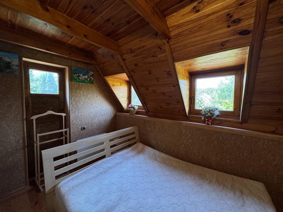 Терміново продається будинок з ремонтом у с. Дібрівки