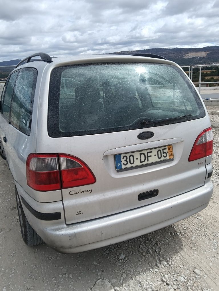 Ford Galaxy 115 pd