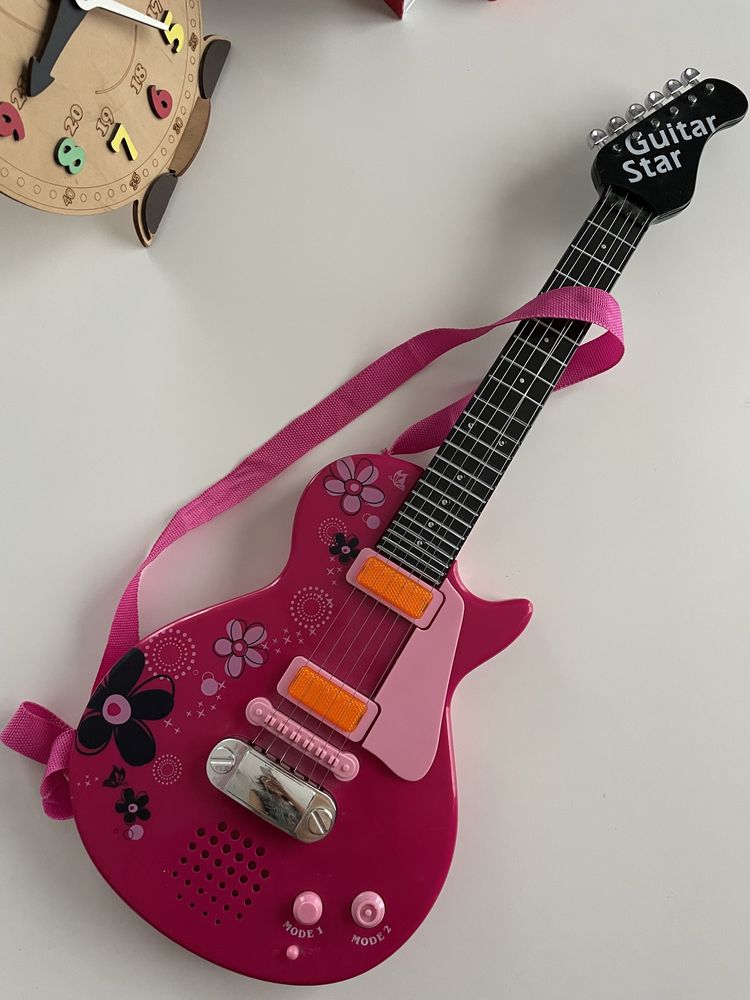 Gitara różowa dzieciąca