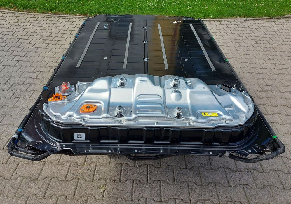 TESLA MODEL Y 2022r, napęd tył bateria akumulator magazyn energii