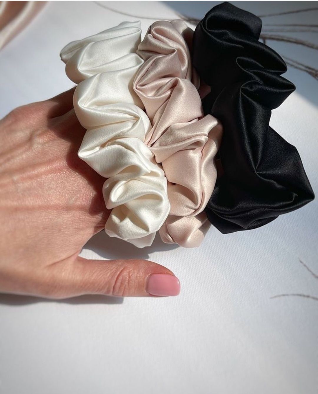 Шелковые резинки натуральный шелк silk трендовые резинки кранч гумка