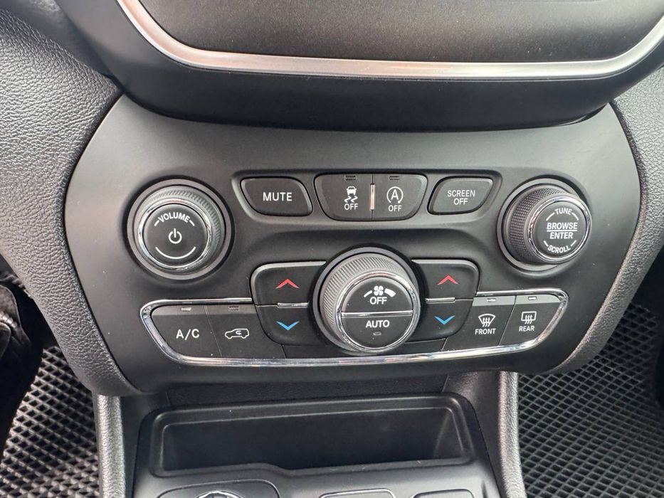 Jeep Cherokee 3.2 Car Invest Ukraine Лізинг