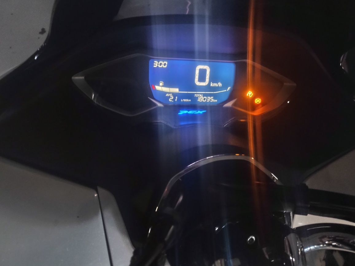 Honda PCX 125 ano 2022 do mês 10