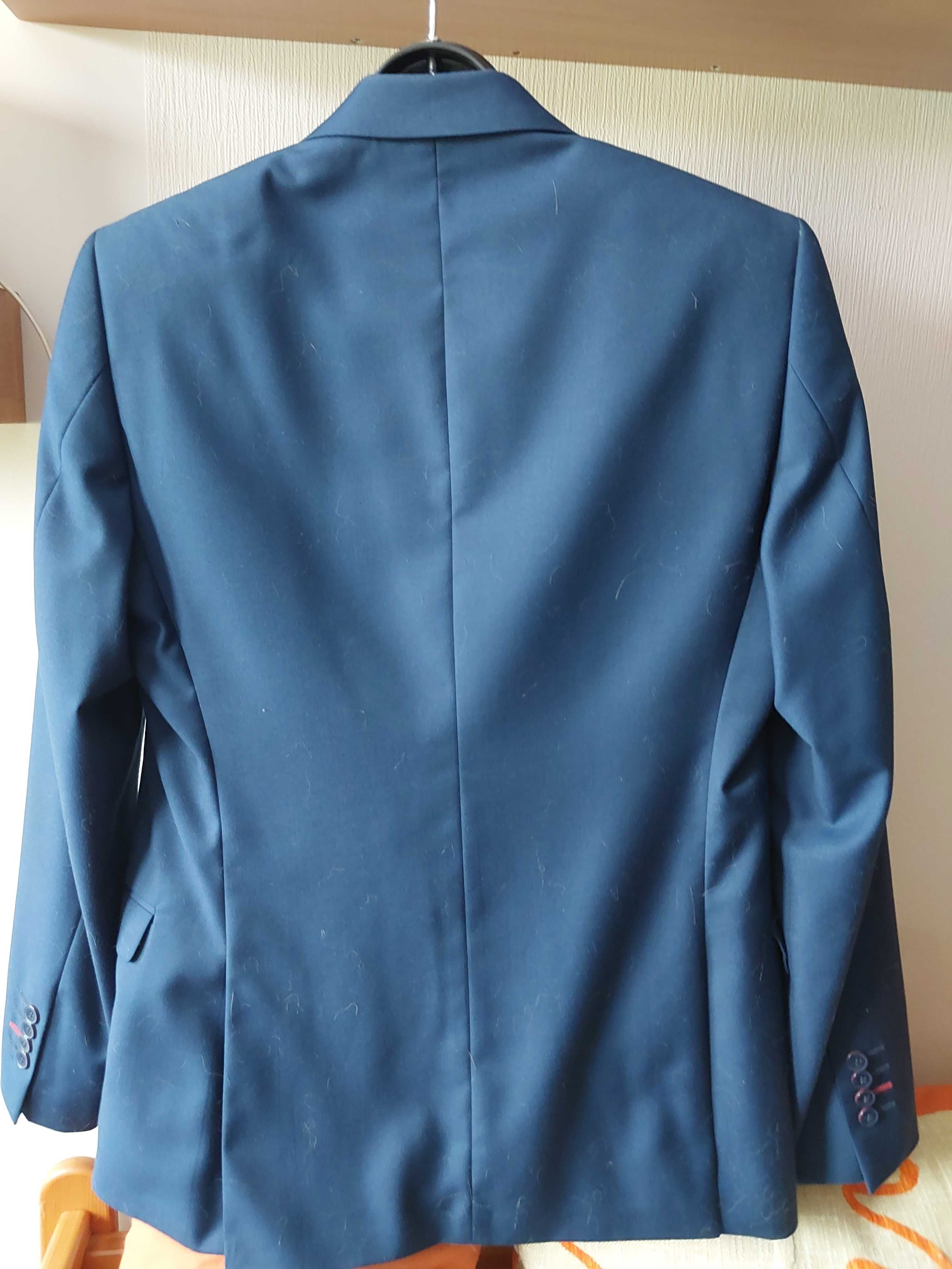 Garnitur młodzieżowy 182/48 L
