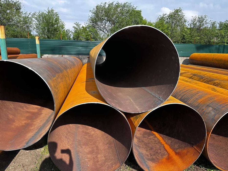 Труба 920 (новая, б/у) Прямошовная / Спиралешовная