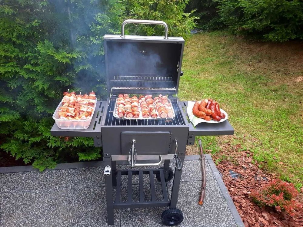Nowy Grill ogrodowy węglowy Riwall w okazyjnej cenie